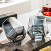 Vaso de agua de vidrio de 300 ml en vasos de vidrio para beber de diferentes colores